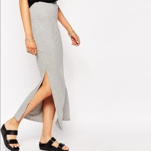 Aritzia Wilfred Free Shields Skirt in Heather Grey